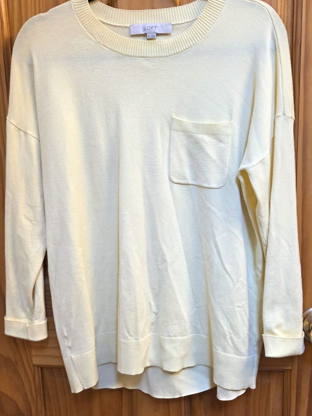 LOFT Cream Long-Sleeve Pocket Sweatshirt